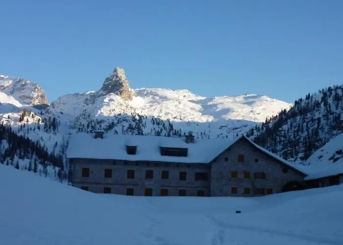 Appartement Mit Balkon In Guter Ausflugslage By Interhome